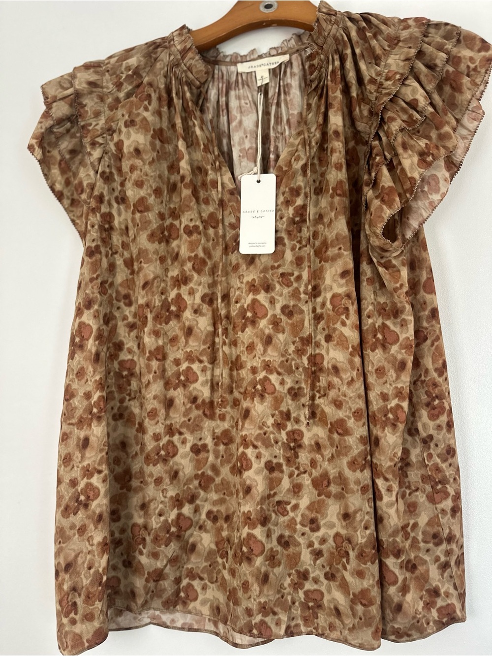 Grade & Gather New York Tan and Brown Floral Ruffle Sleeve Blouse